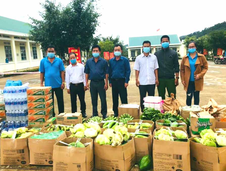 Chư Prông: Xã Ia Băng hỗ trợ 12 tấn hàng hóa giúp người dân vùng dịch các tỉnh phía Nam
